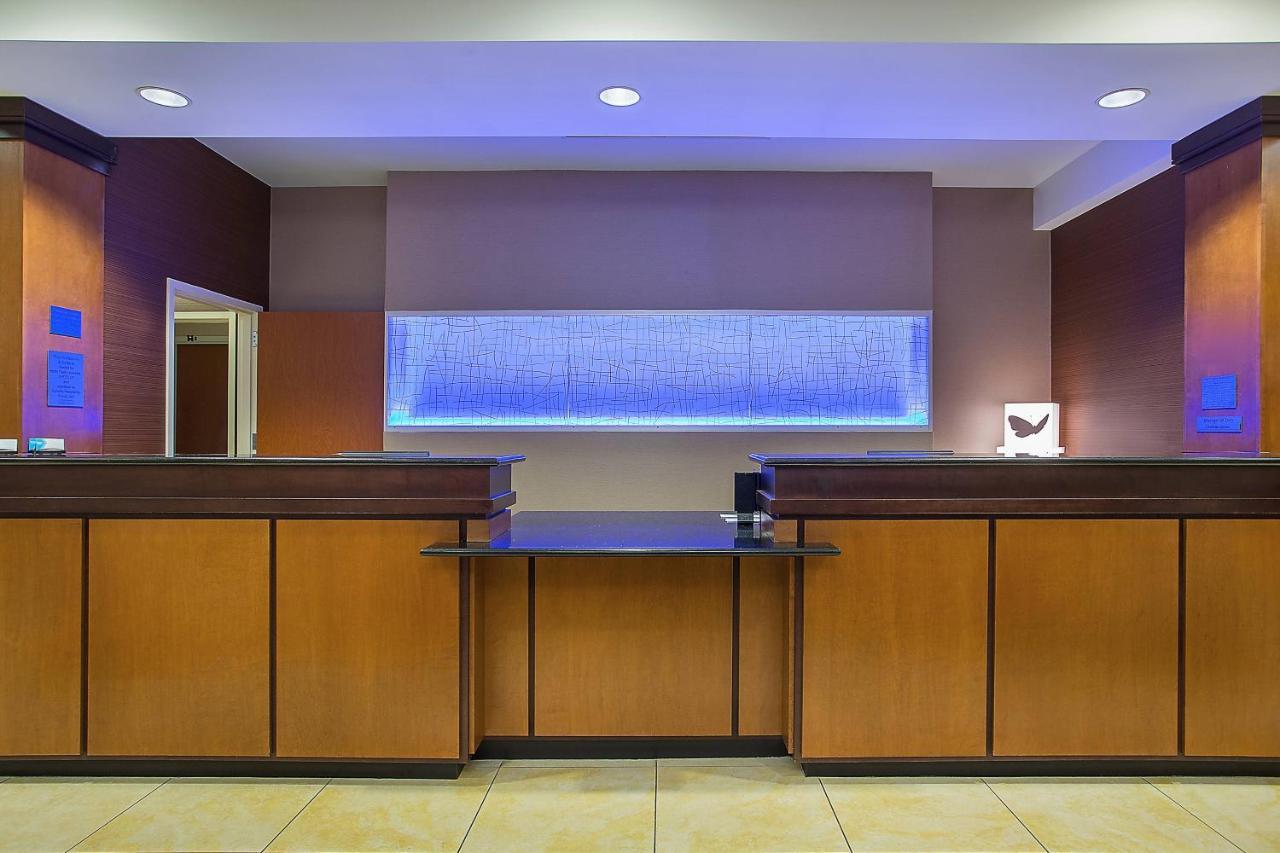 Fairfield Inn & Suites Louisville East Экстерьер фото